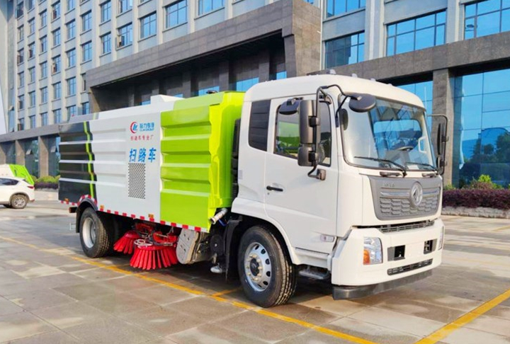 東風天錦12噸掃路車圖片