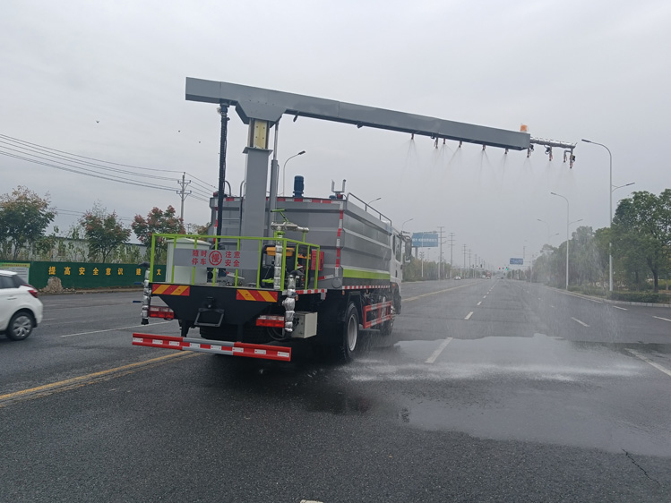 360度全景東風(fēng)D9鐵路抑塵車-程力CLW5180TDY6CD_大同煤場(chǎng)抑塵灑水車_運(yùn)煤抑塵劑固化劑噴灑